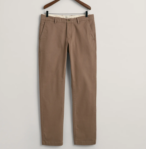 Comfort Super Chinos Slim Brun