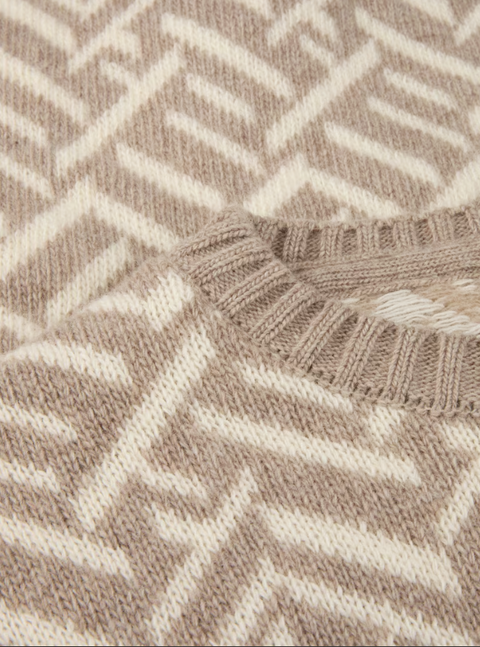 Knitted pattered merino wool Lysebrun