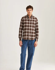 Soft lama shirt, classic fit Brun
