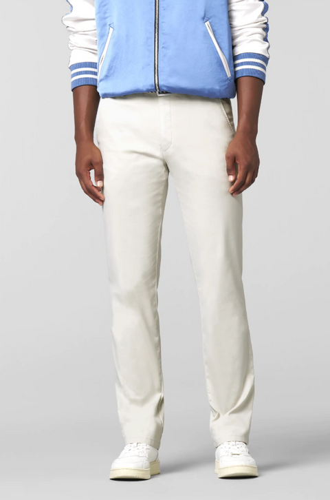 Roma, 31 Off-White