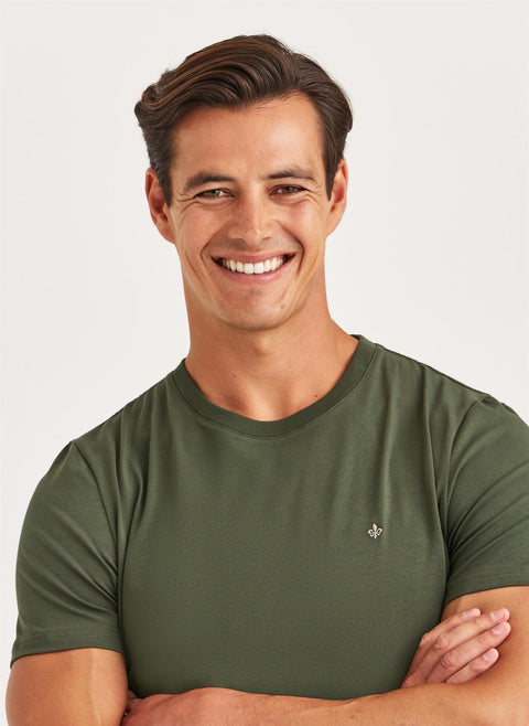 James Tee, Olive Oliven